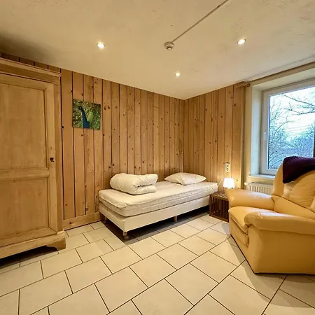 Le Gitanne Casa de Férias Sourbrodt